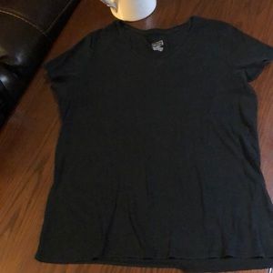 Cap sleeve black t-shirt